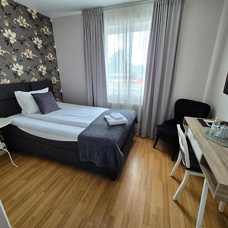 Smalandsstenar Hotell Buitenkant foto