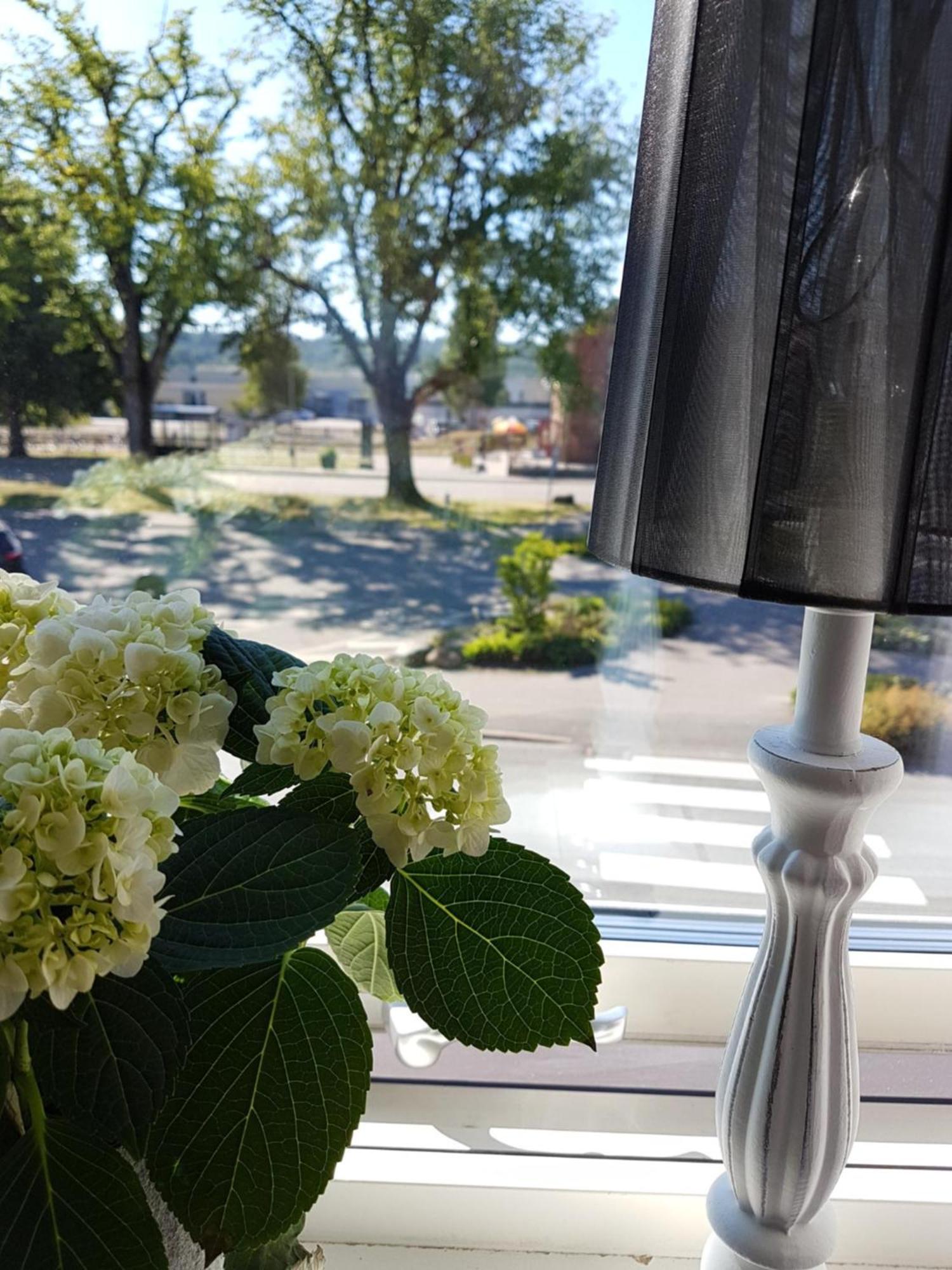 Smalandsstenar Hotell Buitenkant foto